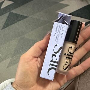 Saie Slip Tint concealer - 6